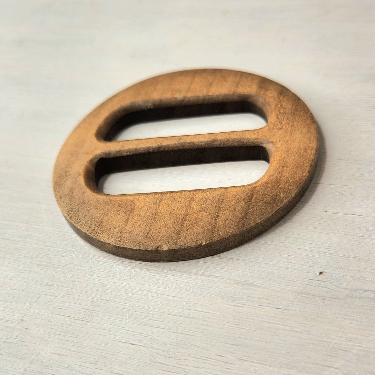 Wooden bow or tie ring