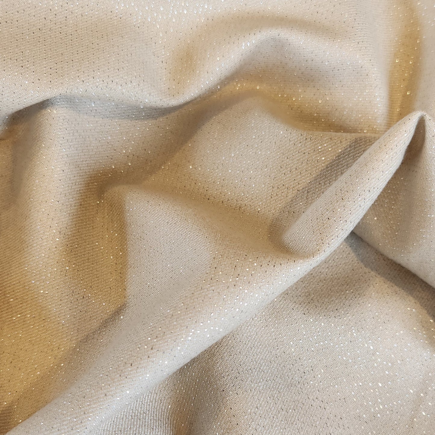 75cm Champagne shimmer suiting