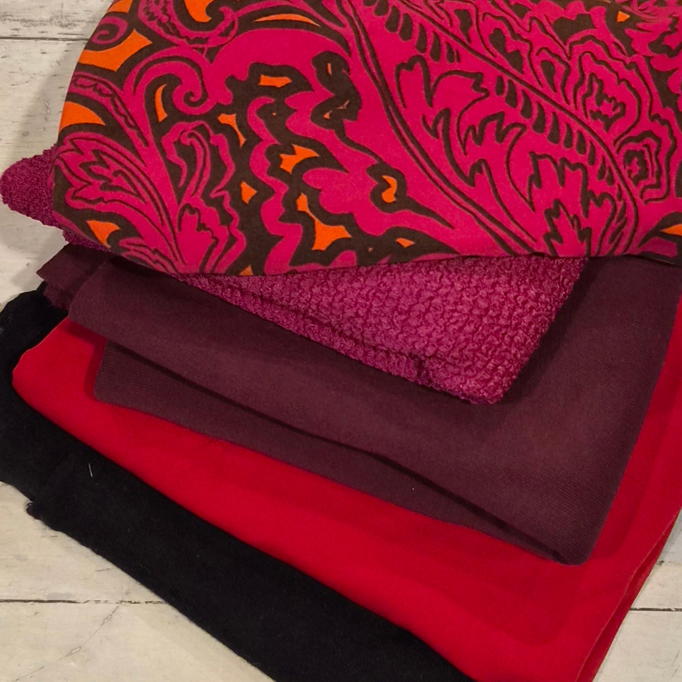 2. 5 pieces assorted knits and jersey