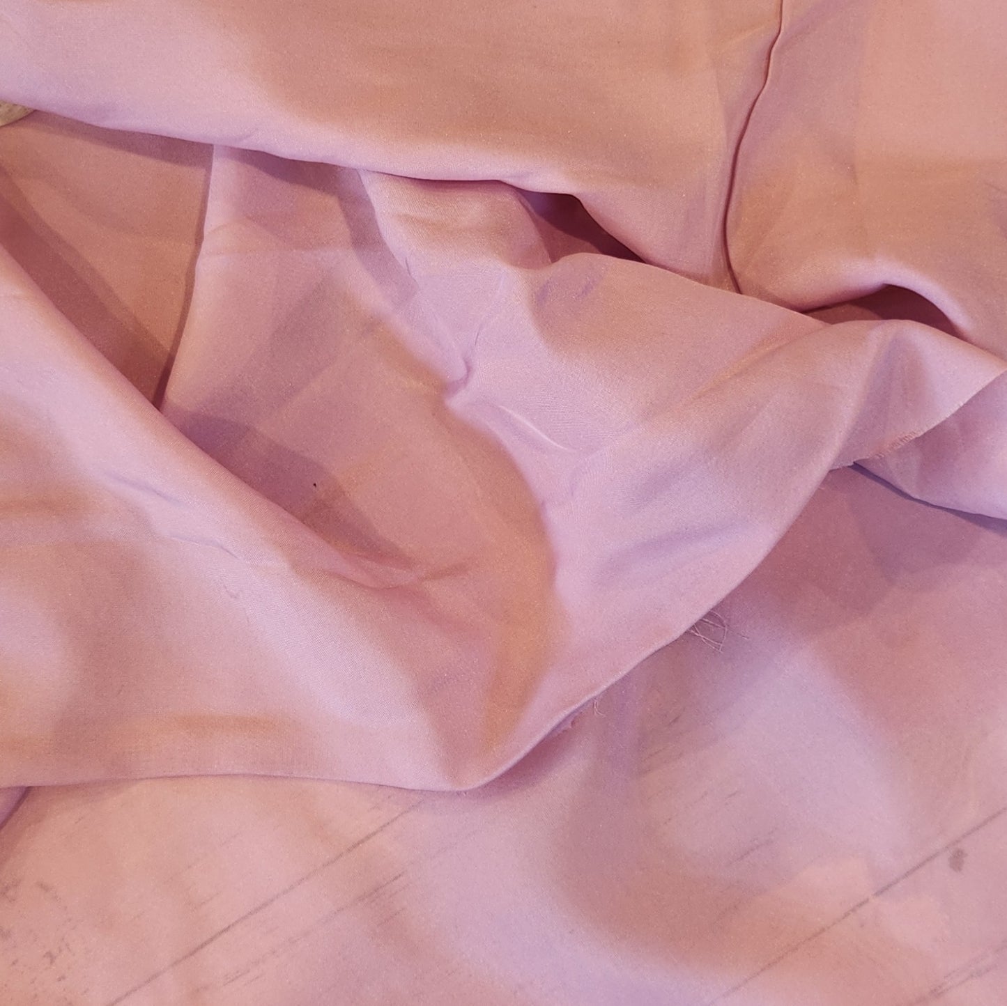 60cm Orchid silk crepe de chine