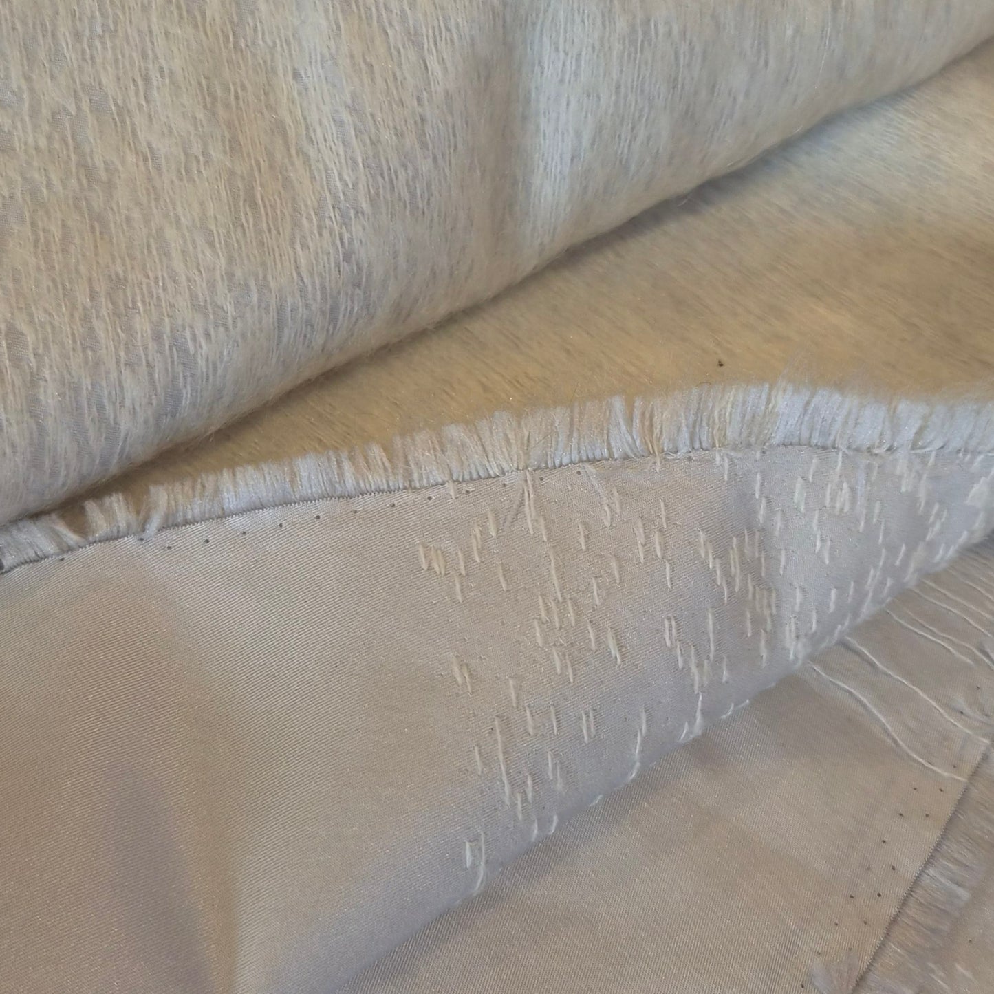 2.7m White textured panel taffeta