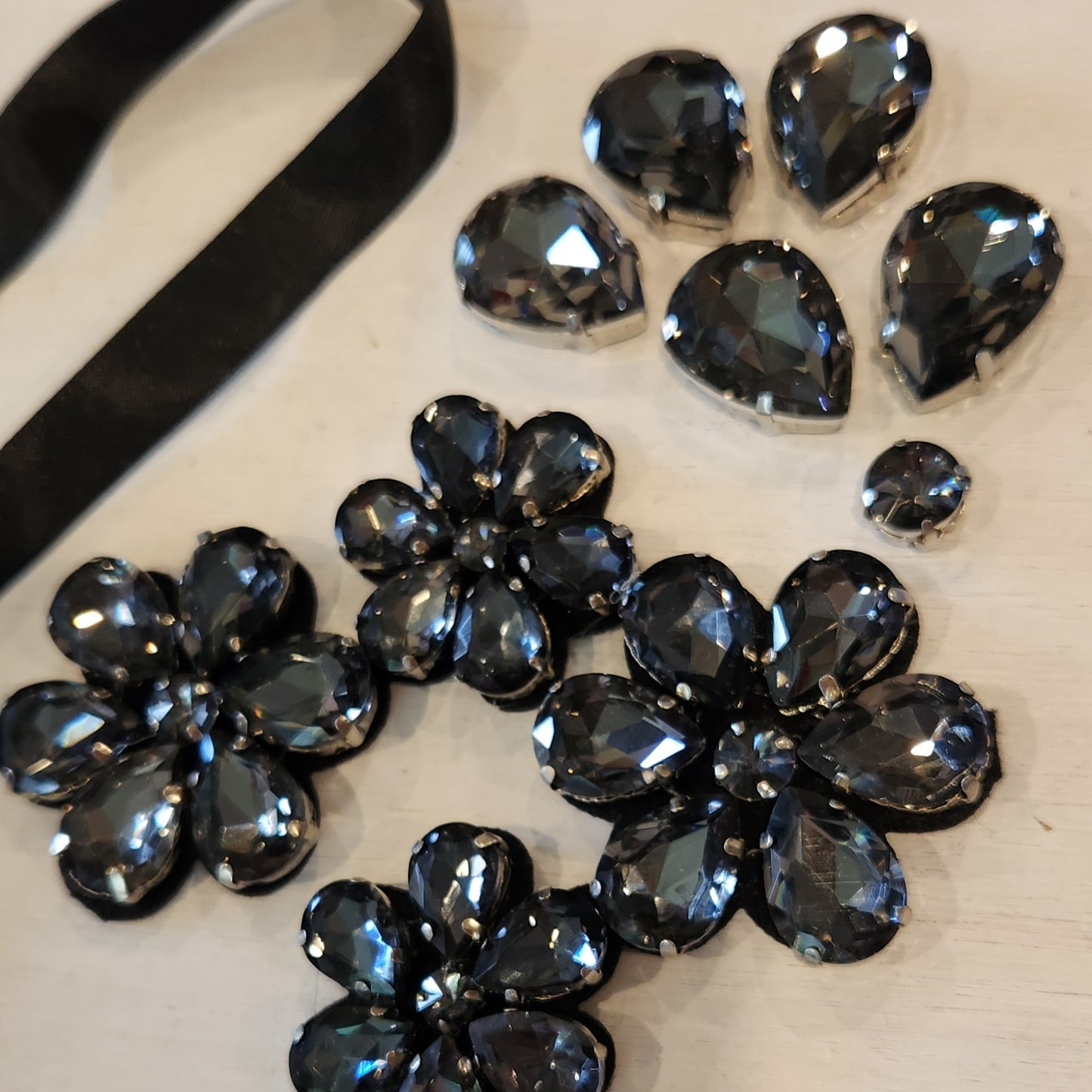 Vintage style black rhinestone floral pieces