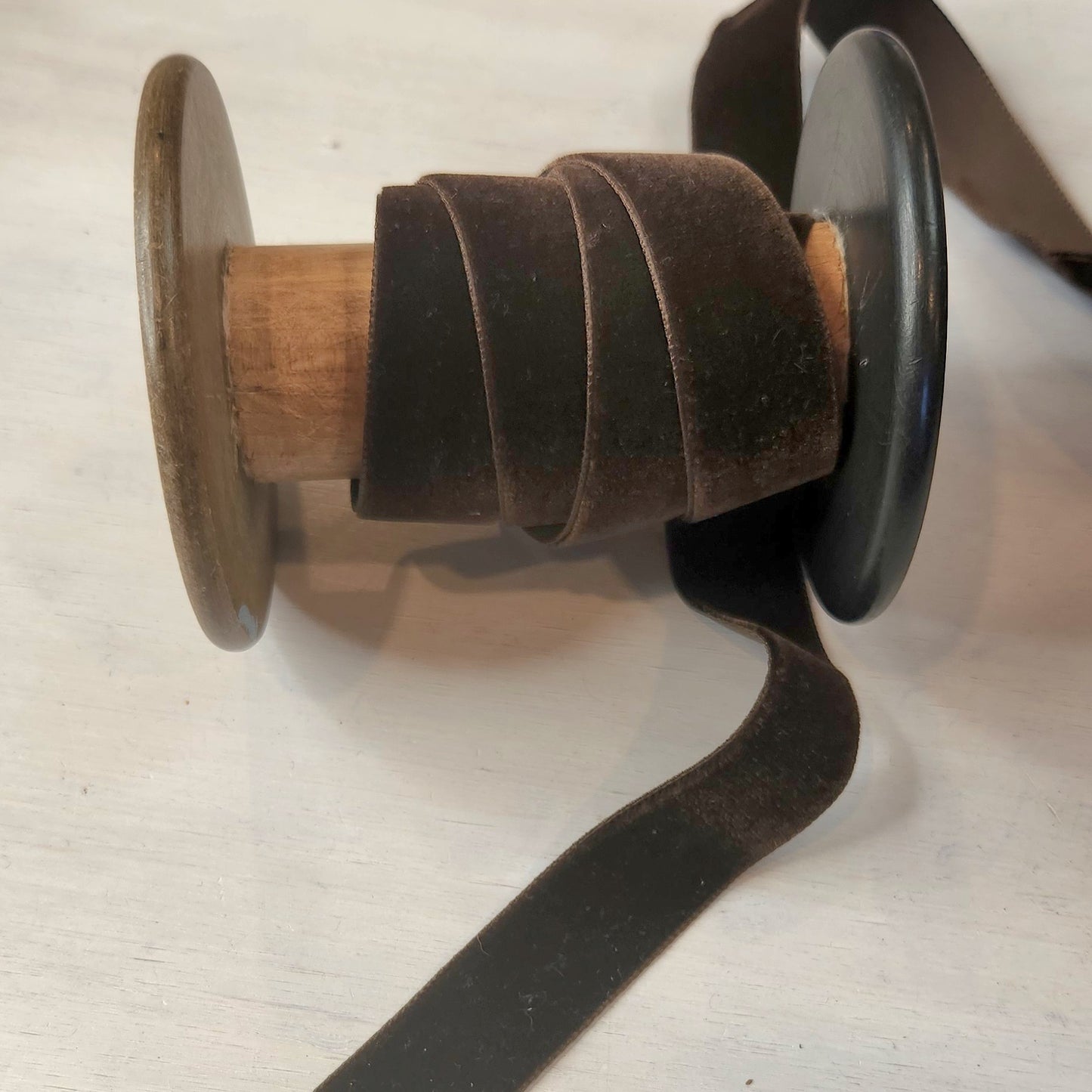 Dark chocolate velvet ribbon