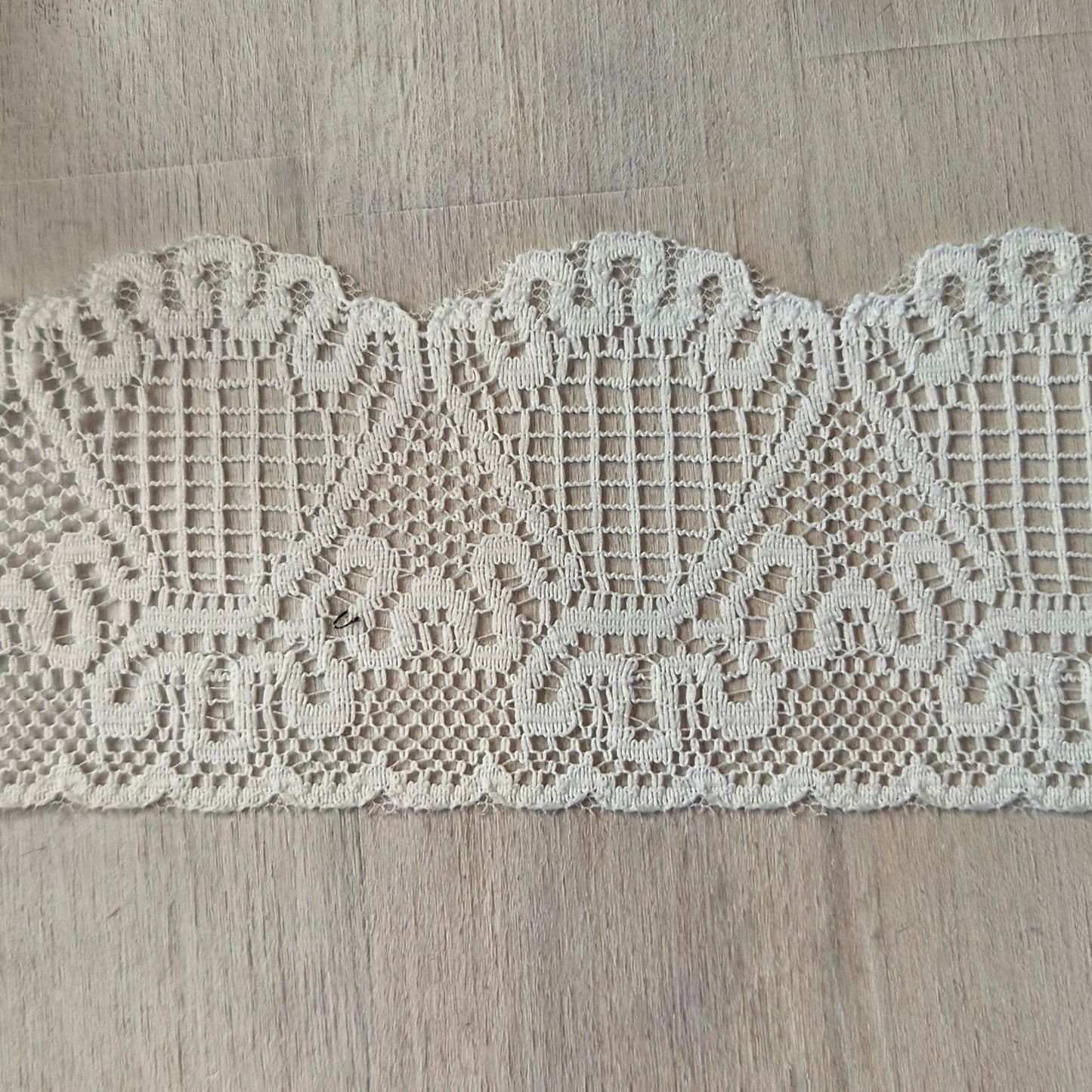 Gatsby lace