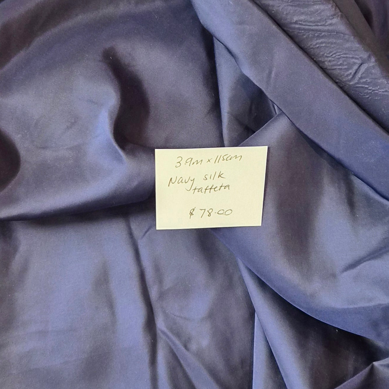 3.9m Navy silk taffeta