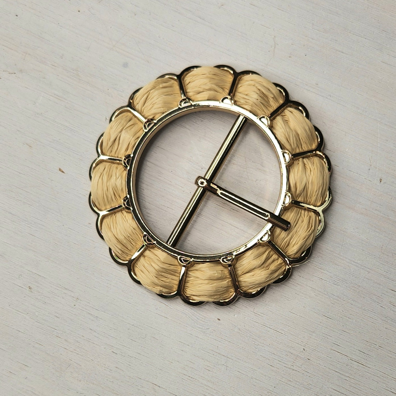 Flower metal and Raffia buckle