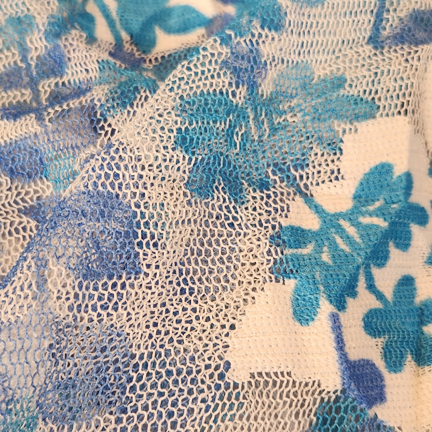Aqua vines jacquard mesh