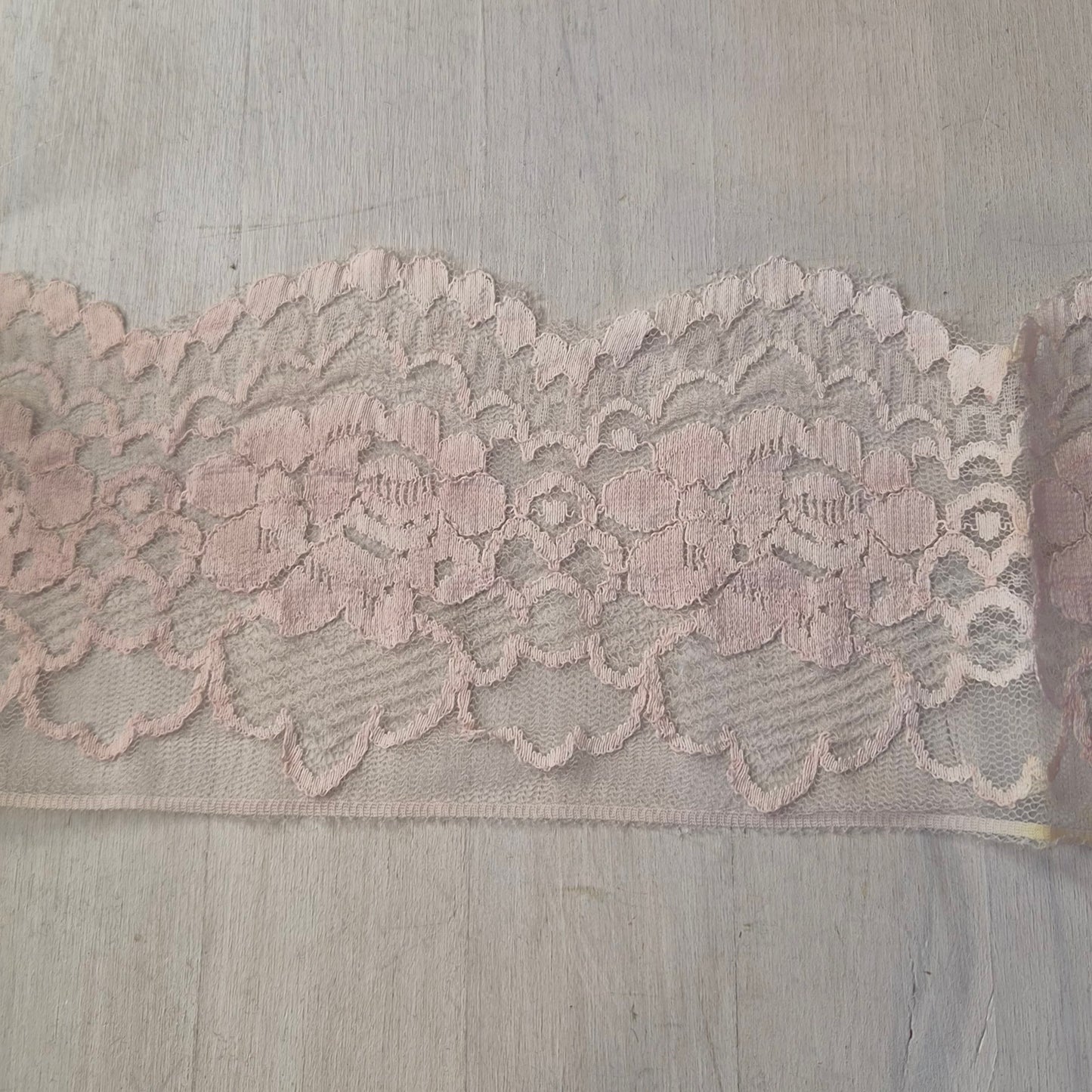 Antoinette musk hand dyed lace
