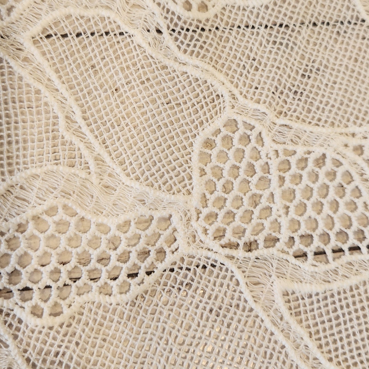Serina guipure Lace