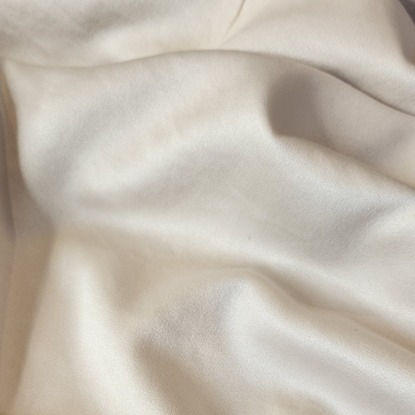 Creme delusted satin