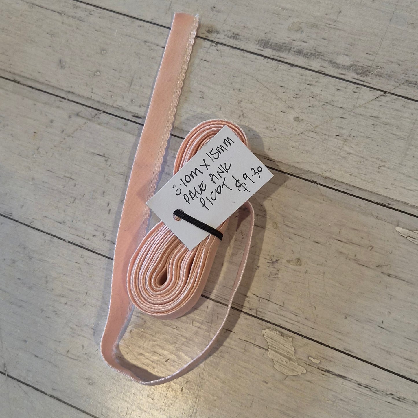 3.10m Pale pink picot