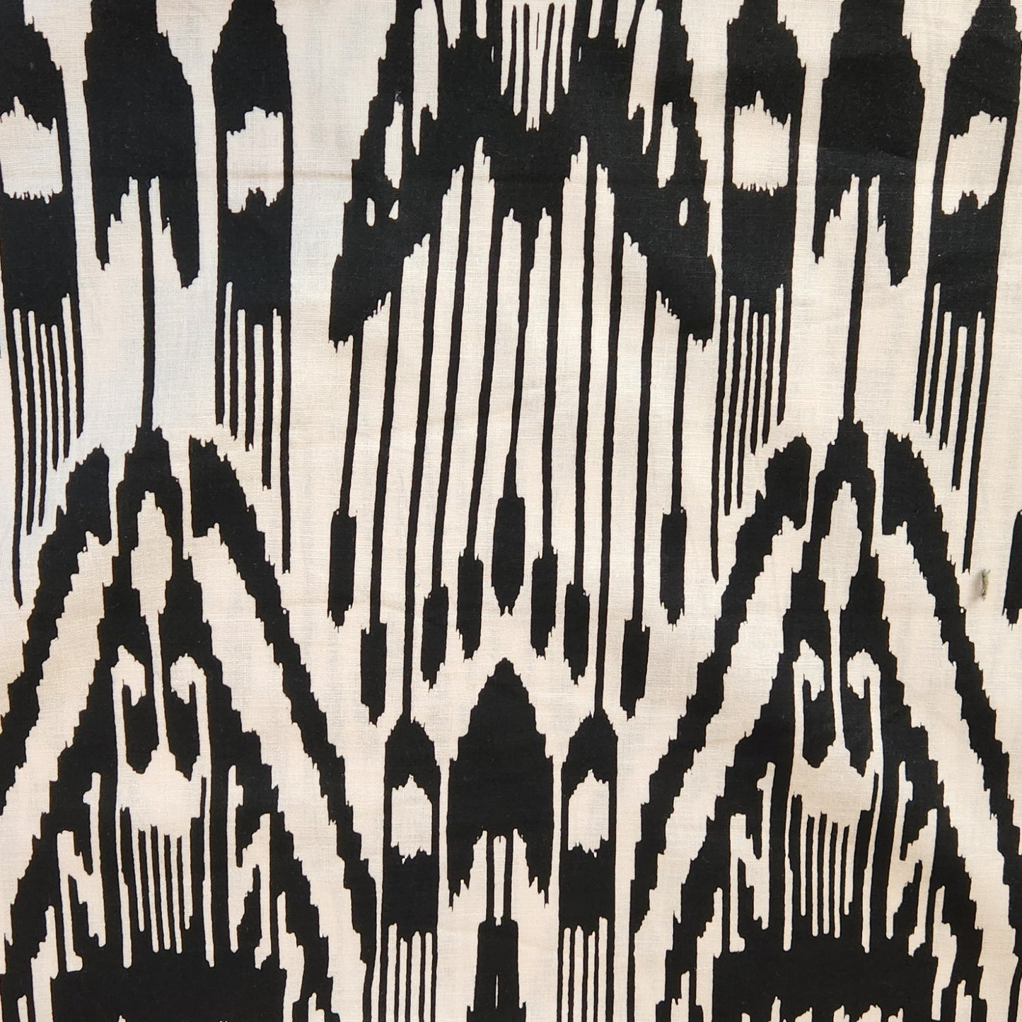 Tribal tattoo linen