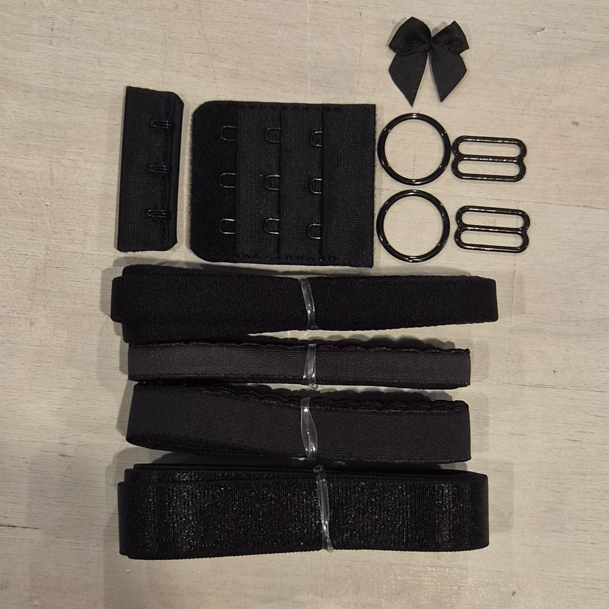Black wired bra trim kit