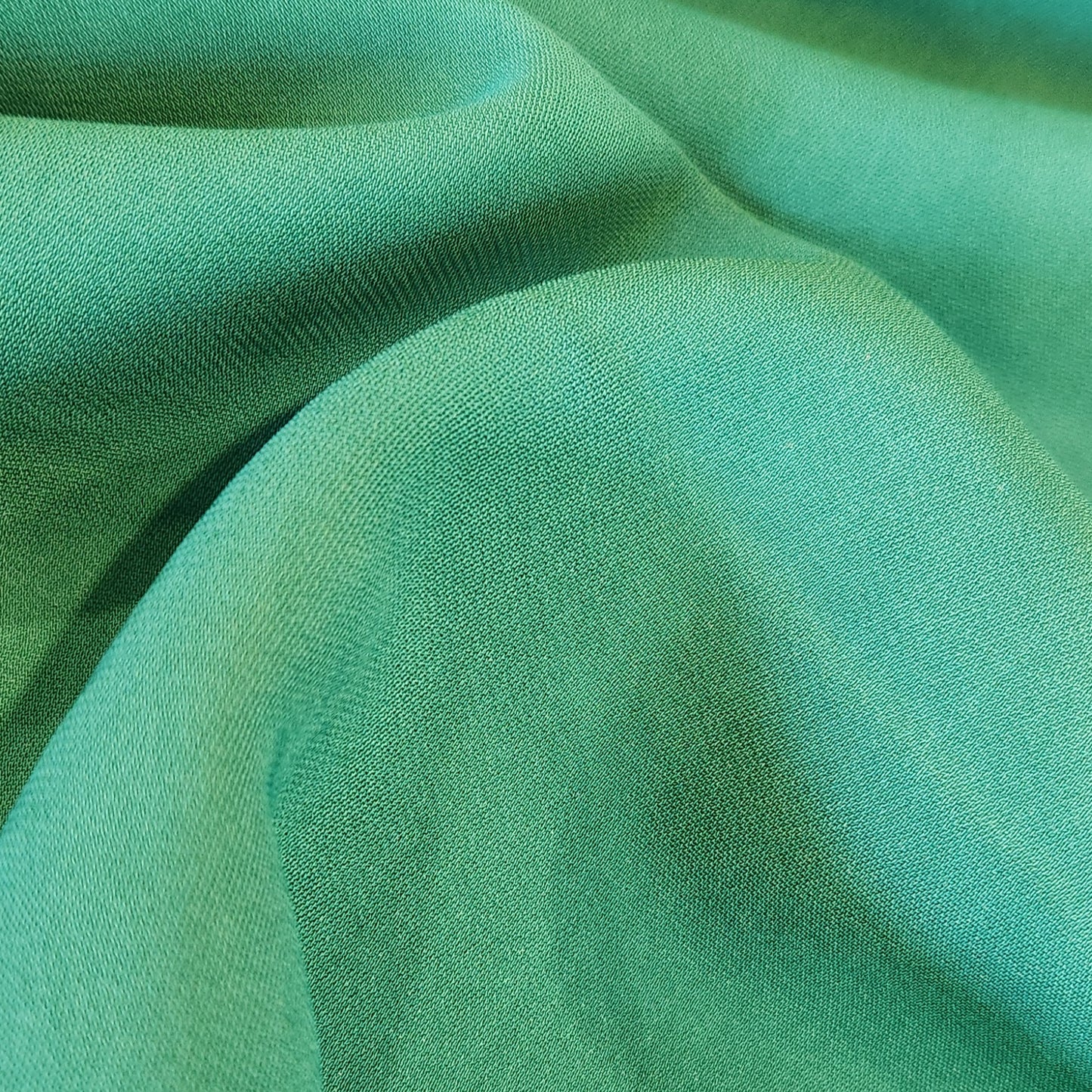 Emerald stone Luxe Viscose Stretch Suiting