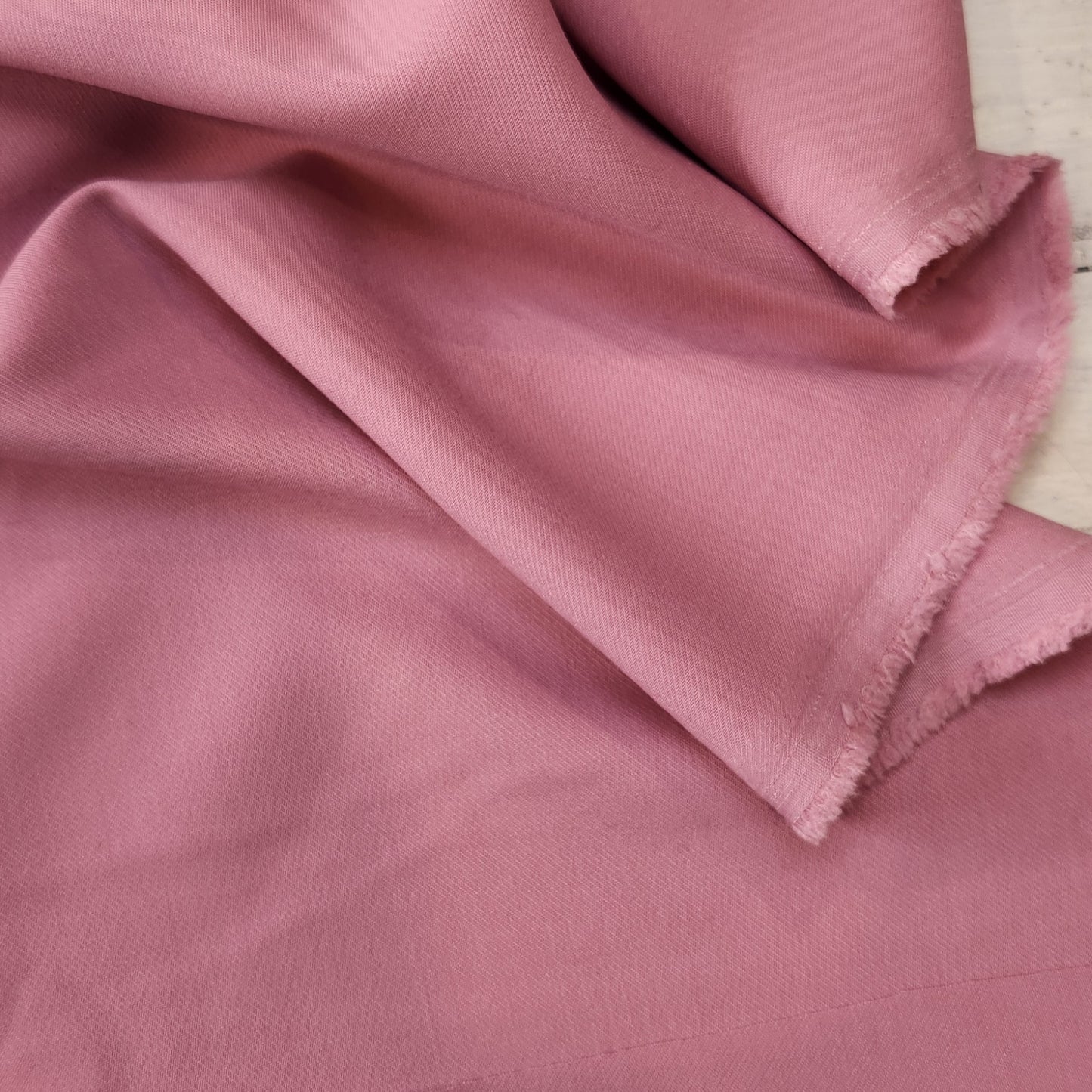 Musk stick Twill Suiting