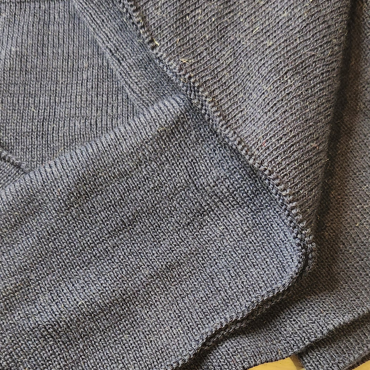 1.22m Navy cotton ribbed piece
