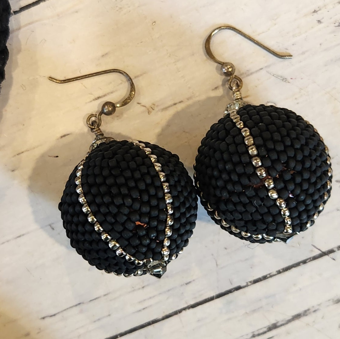 Buable chocker and earings