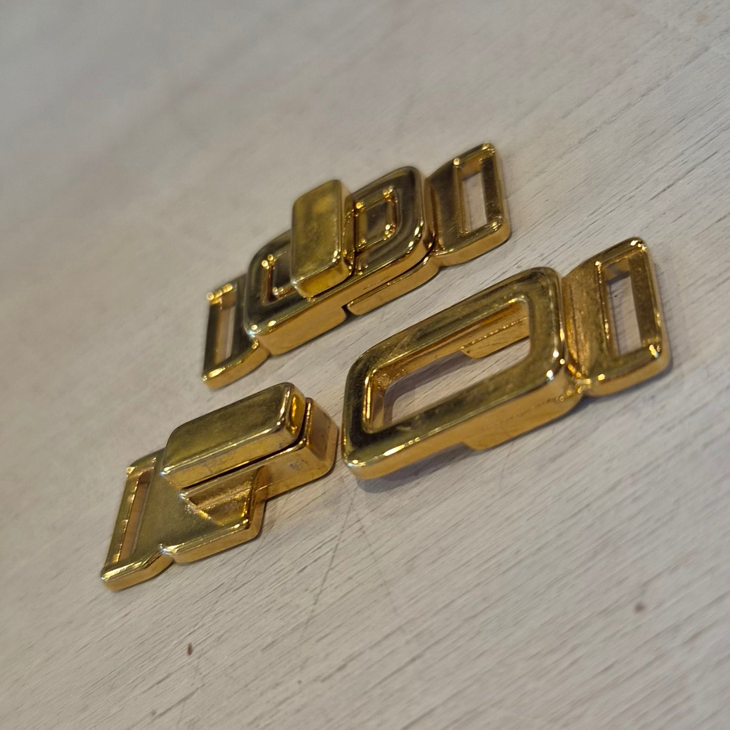 Mini gold belt clasp
