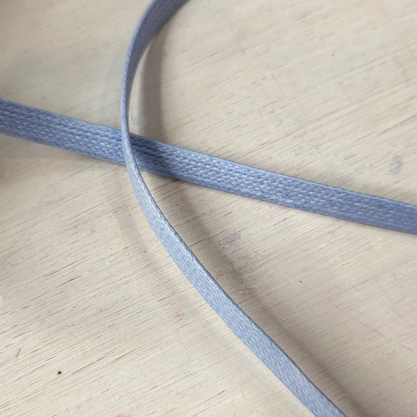 Powder blue Flat Waxed Braided Cord