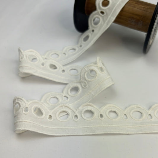 Riviera White 37mm Small Edging Broderie Trim