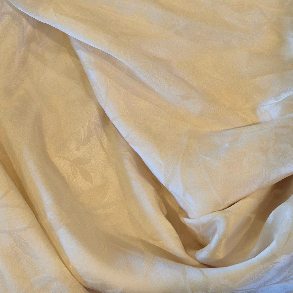 1.1m Cream jacquard silk satin