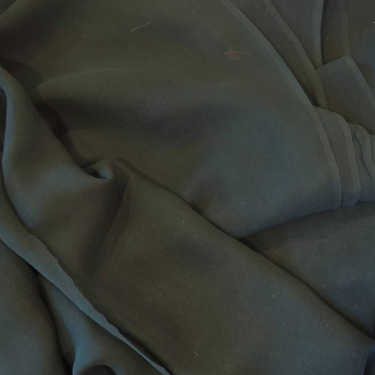 3.30m Forest green silk georgette