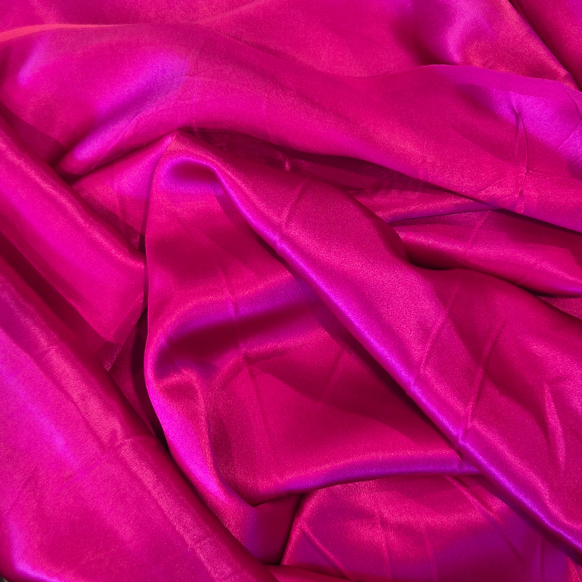 3.8m Fuchsia silk satin