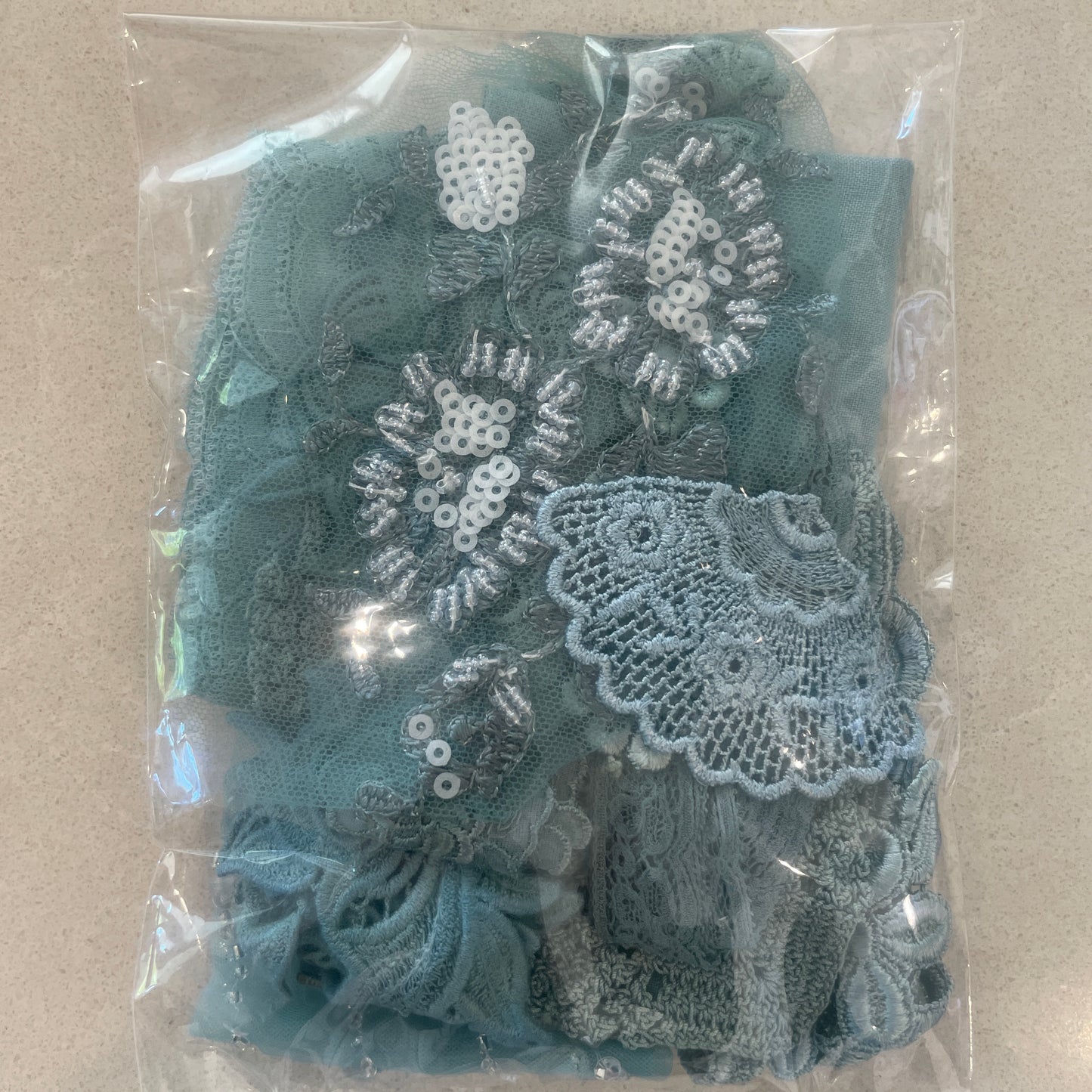 Small couture pack