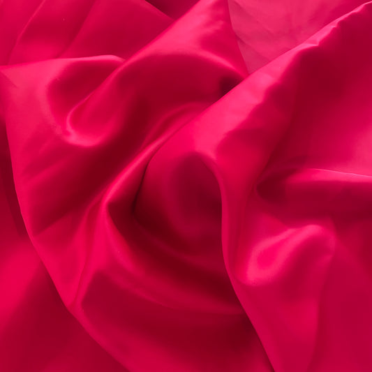 2.3m red lightweight duchess satin