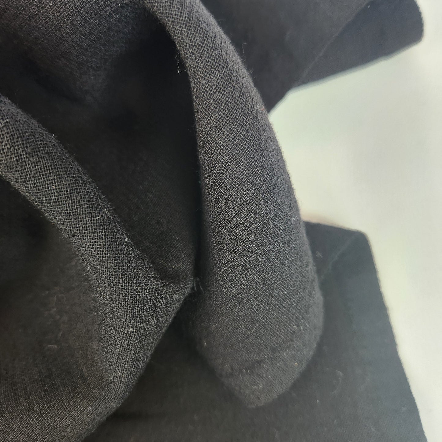 90cm Black wool suiting