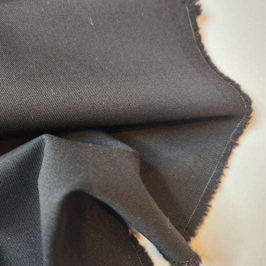 1.8m Black wool suiting