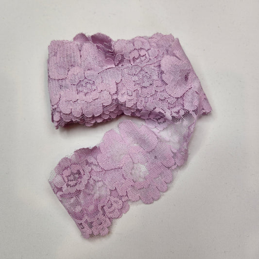 5m Mauve Single rose lace