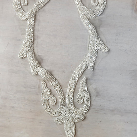 59. Beaded mesh motiff