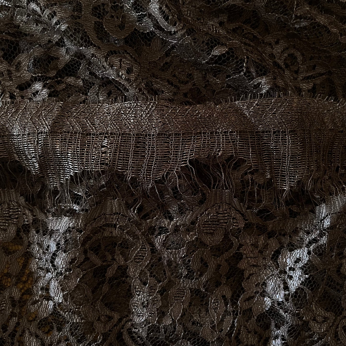 2.4m Deep Plum Chantilly Lace Nylon Cotton Poly