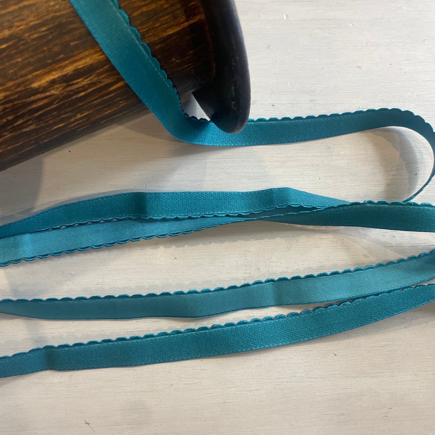 Deep lake 15mm Plush Picot Elastic