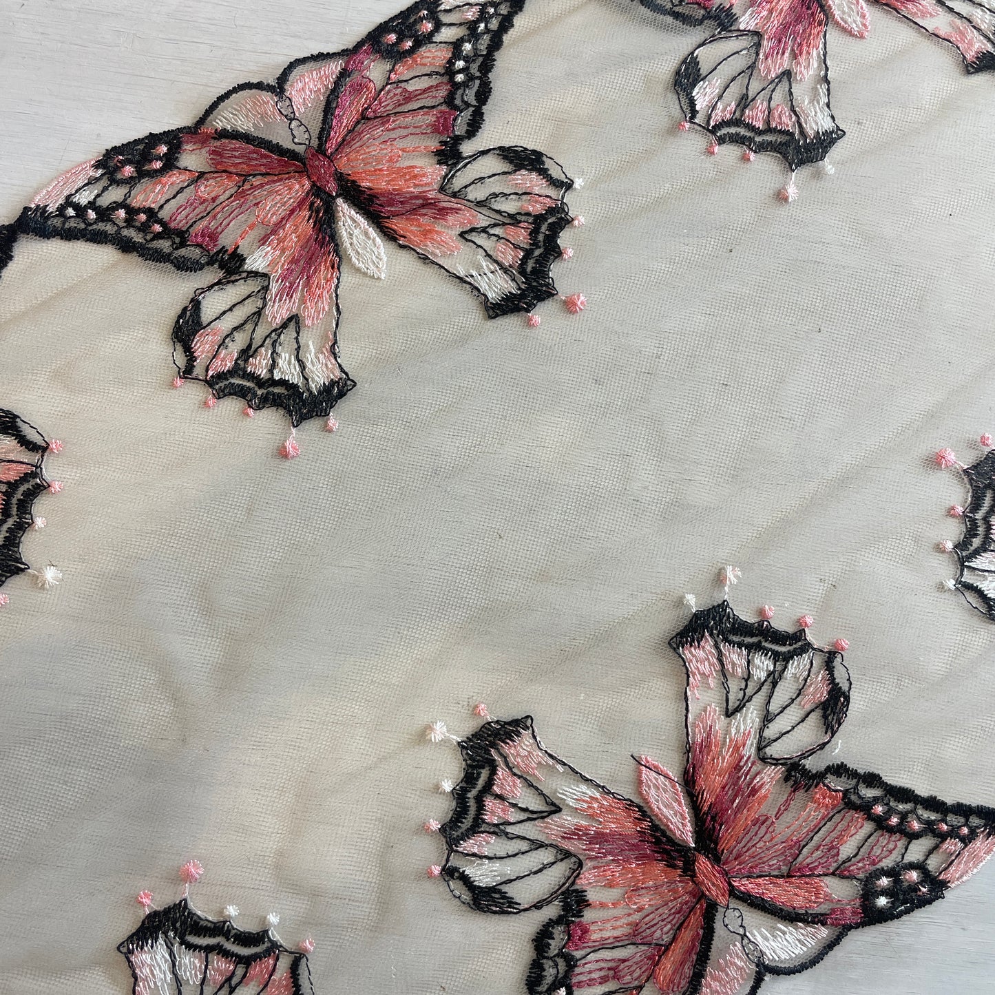 Mariposa Embroidered Lace