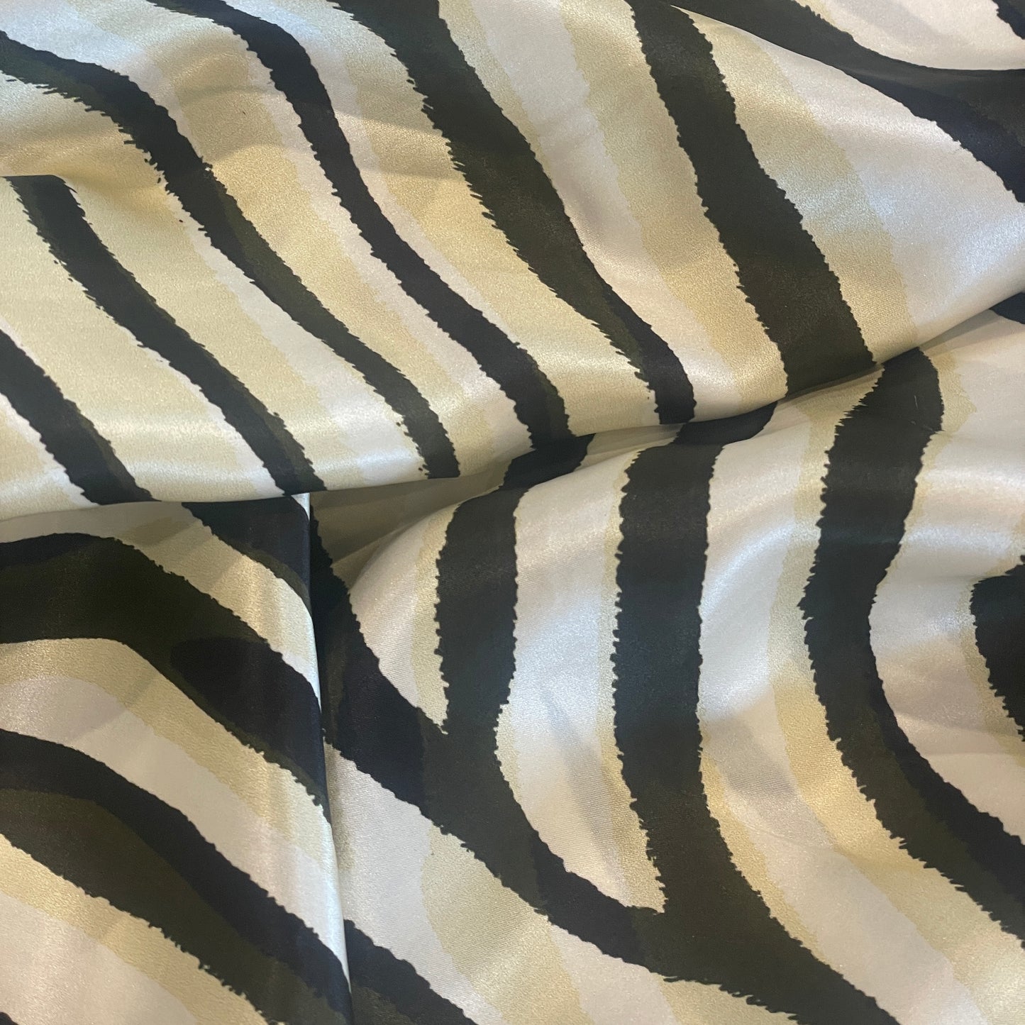 Serengeti silk viscose satin