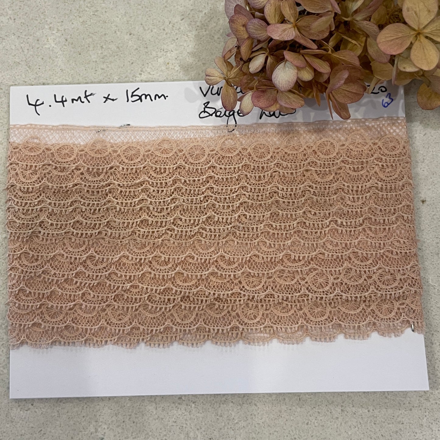 4.4m vintage English beige lace #63