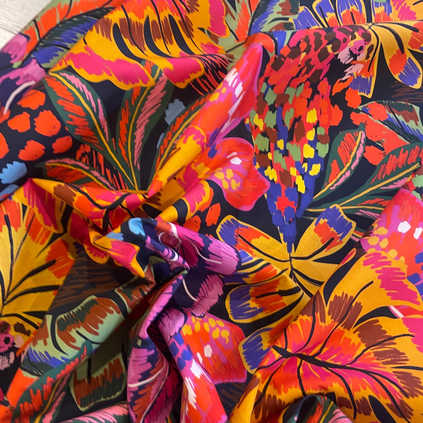 Art scape floral cotton shirting