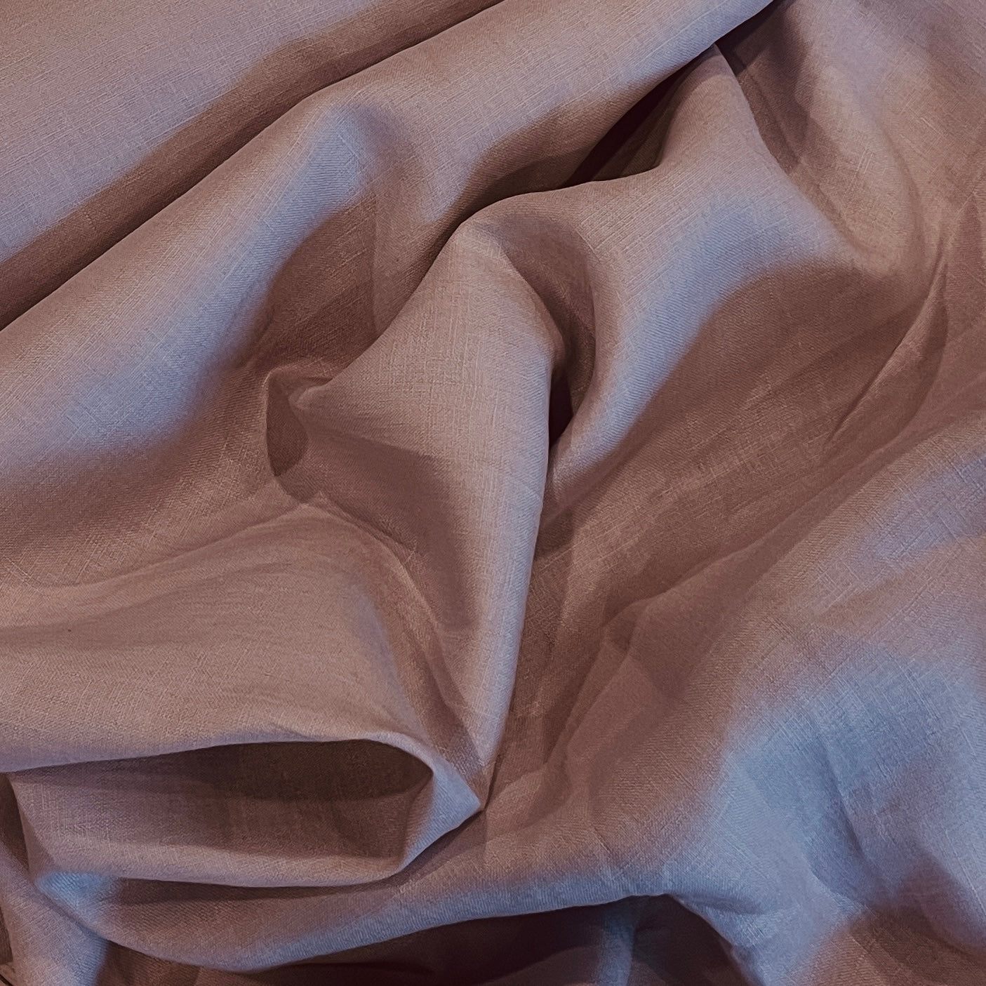 Dusty mauve linen