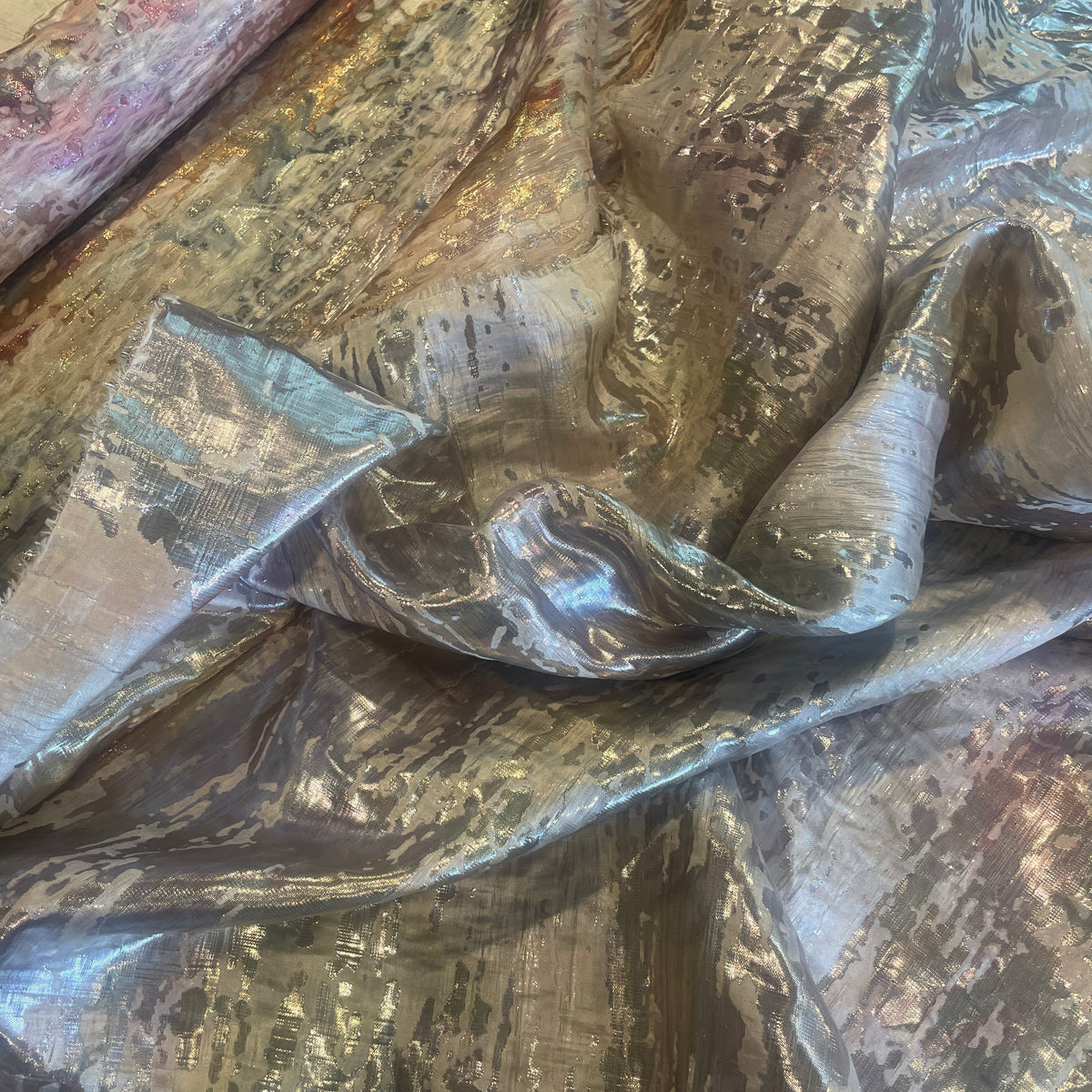 Watercolour waves lurex brocade