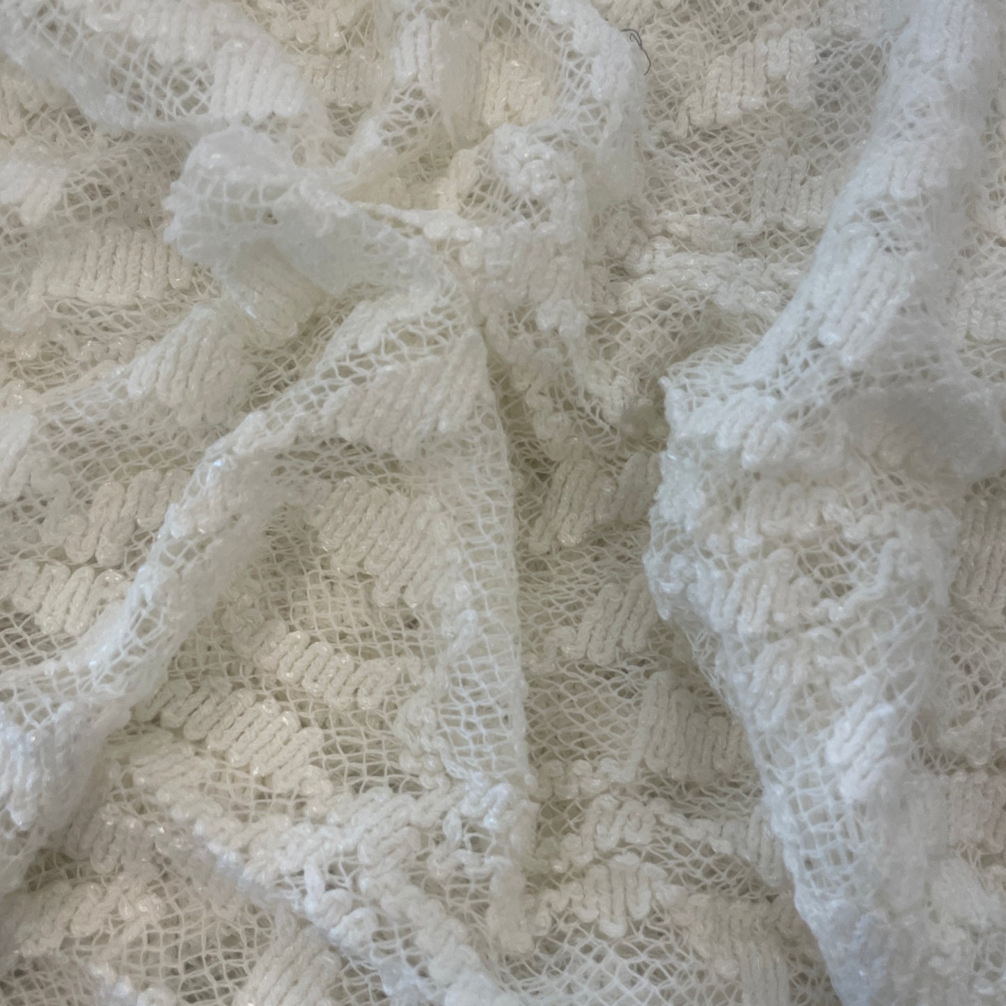 1.7m ivory chenille lace