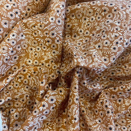 Printed daisies cotton shirting