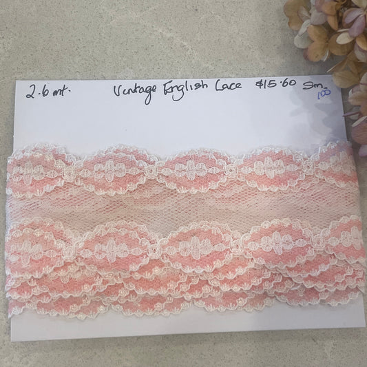 2.6m vintage English lace #100