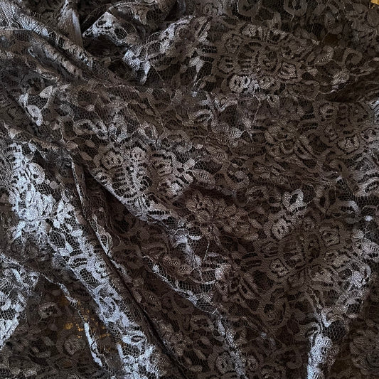 2.4m Deep Plum Chantilly Lace Nylon Cotton Poly