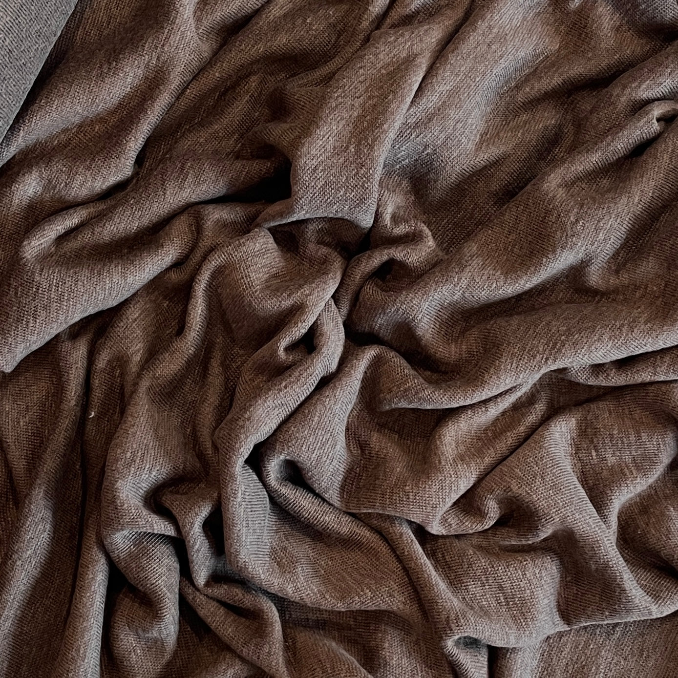 Milk chocolate linen knit