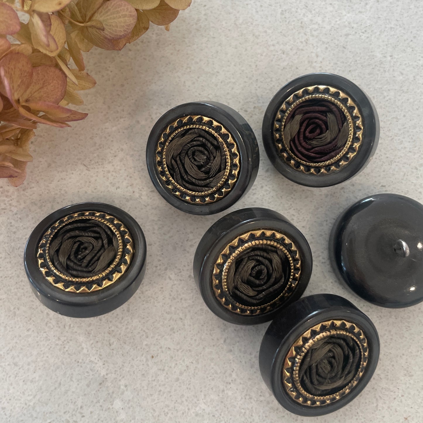 6 vintage 1940’s gathered rose detail shank buttons