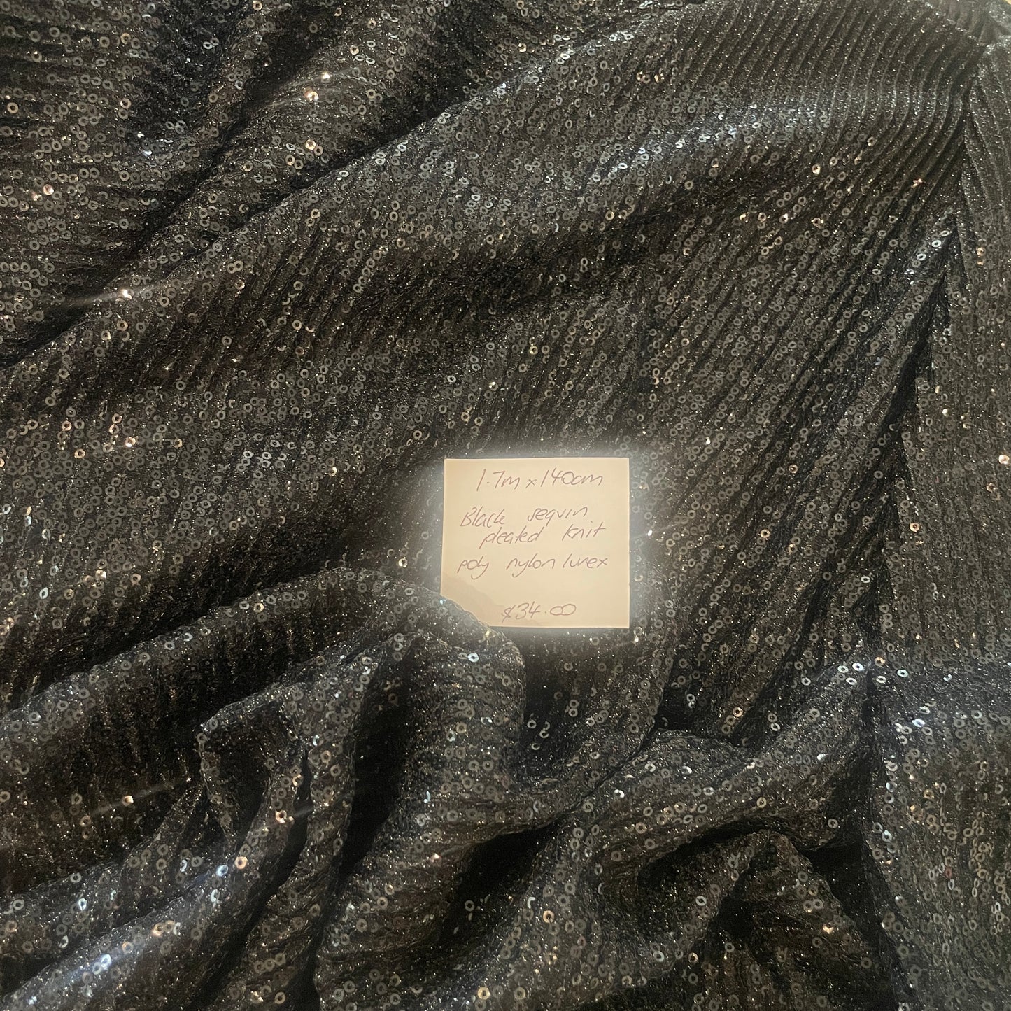 1.7m black sequin pleated knit