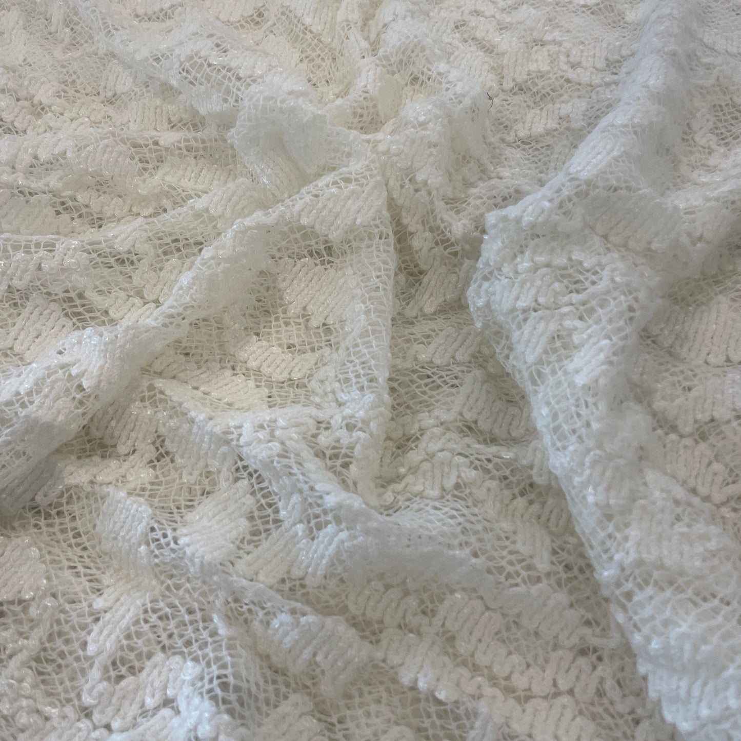 1.7m ivory chenille lace