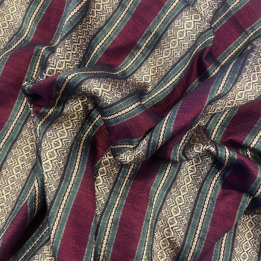 1.7m vintage metallic brocade